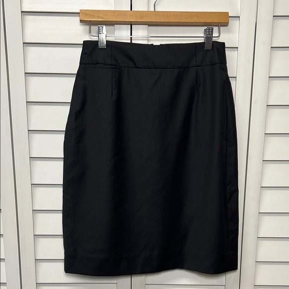 J. Crew 100% Wool Lined Skirt Size 8 Black - Picture 1 of 8